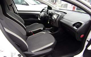 TOYOTA AYGO  BVA