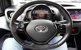 TOYOTA AYGO  BVA