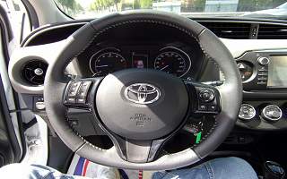 TOYOTA  YARIS YARIS 110 VVT-I 5P BVA