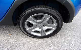 DACIA  SANDERO SANDERO TCE 90