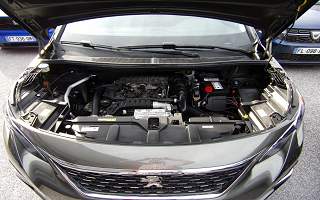 PEUGEOT  5008 5008 PURETECH 130 EAT8