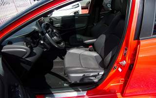 TOYOTA  YARIS YARIS NOUVELLE HYBRIDE 116H
