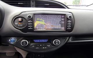 TOYOTA YARIS HYBRID YARIS AFFAIRE