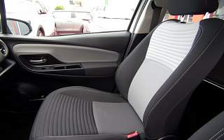 TOYOTA YARIS HYBRID YARIS AFFAIRE