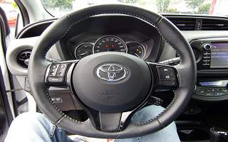 TOYOTA YARIS HYBRID YARIS AFFAIRE