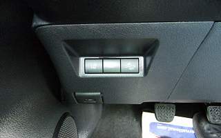 TOYOTA  YARIS YARIS 70 VVT-I BVM