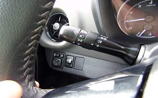TOYOTA  YARIS YARIS 70 VVT-I BVM