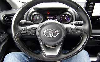 TOYOTA YARIS II YARIS HYBRID