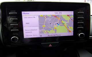TOYOTA YARIS II YARIS HYBRID