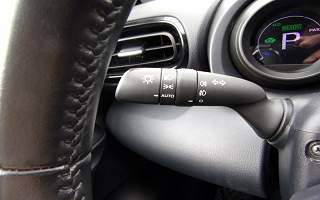 TOYOTA  YARIS YARIS HYBRIDE 116H