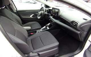 TOYOTA  YARIS YARIS HYBRIDE 116H