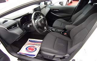 TOYOTA COROLLA  HYBRID