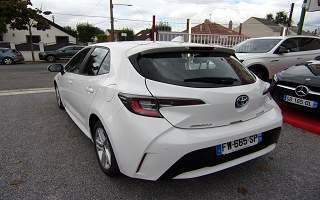 TOYOTA COROLLA  HYBRID