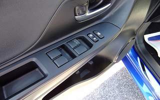 TOYOTA  YARIS YARIS HYBRIDE 100H