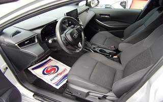TOYOTA COROLLA  BERLINE 5P