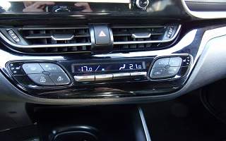TOYOTA  C-HR C-HR HYBRID 122H BVA