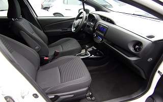 TOYOTA YARIS  HYBRID