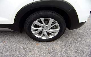 HYUNDAI TUCSON  HYBRID