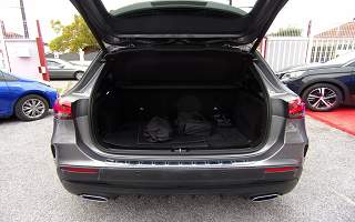 MERCEDES GLA  HYBRID