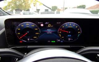 MERCEDES GLA  HYBRID