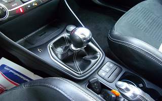 FORD&nbsp;FIESTA&nbsp; 5P ST