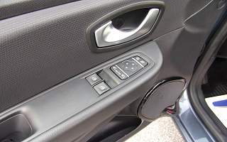 RENAULT&nbsp;CLIO IV&nbsp;CLIO