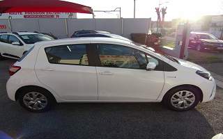 TOYOTA&nbsp;YARIS&nbsp; HYBRID