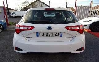 TOYOTA&nbsp;YARIS&nbsp; HYBRID