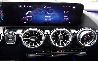 MERCEDES&nbsp;GLA&nbsp; HYBRID