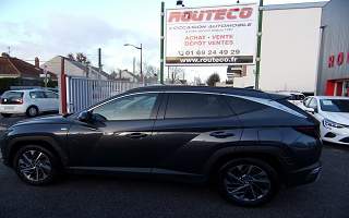 HYUNDAI&nbsp;TUCSON&nbsp; HYBRID