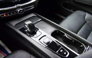 VOLVO&nbsp;XC&nbsp; 60