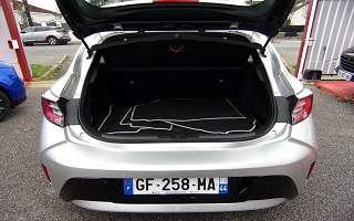 TOYOTA&nbsp;COROLLA&nbsp; HYBRID