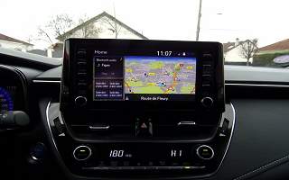 TOYOTA&nbsp;COROLLA&nbsp; HYBRID