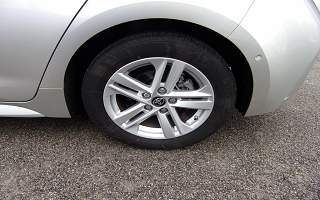 TOYOTA&nbsp;COROLLA&nbsp; HYBRID