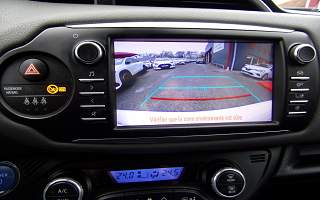 TOYOTA YARIS  HYBRID