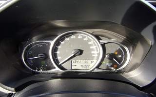 TOYOTA&nbsp; YARIS&nbsp;YARIS HYBRIDE 100H