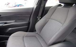 TOYOTA&nbsp; C-HR&nbsp;C-HR HYBRIDE 2.0 184H BVA