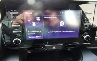 TOYOTA&nbsp;YARIS&nbsp; HYBRID