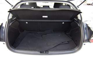 TOYOTA&nbsp;YARIS&nbsp; HYBRID