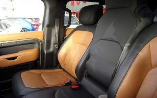 LAND ROVER&nbsp;DEFENDER&nbsp; II