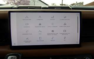 LAND ROVER&nbsp;DEFENDER&nbsp; II