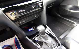 TOYOTA&nbsp;YARIS&nbsp; CROSS