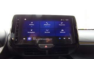TOYOTA&nbsp;YARIS&nbsp; CROSS