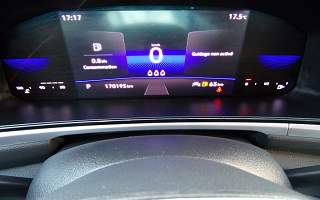 VOLKSWAGEN&nbsp;T-ROC&nbsp;