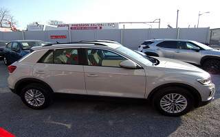 VOLKSWAGEN&nbsp;T-ROC&nbsp;