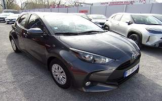 TOYOTA&nbsp; YARIS&nbsp;YARIS HYBRIDE 114H