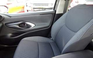 TOYOTA&nbsp; YARIS&nbsp;YARIS HYBRIDE 114H