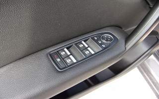 RENAULT&nbsp;CAPTUR&nbsp; HYBRID