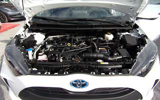 TOYOTA&nbsp;YARIS&nbsp; HYBRID