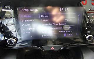 TOYOTA&nbsp;YARIS&nbsp; HYBRID